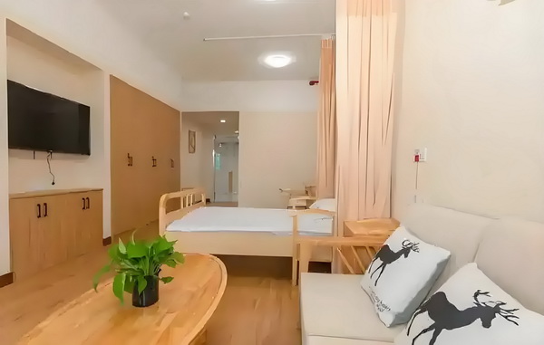去哪申请深圳户口_丁子朗認TVB劇集的確開少咗,放眼世界:唔係淨係得敞台 某的友如何下邹新男教训商量
